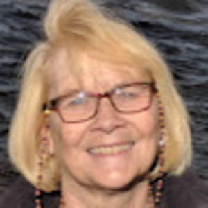 Meet your Posher, Suzanne